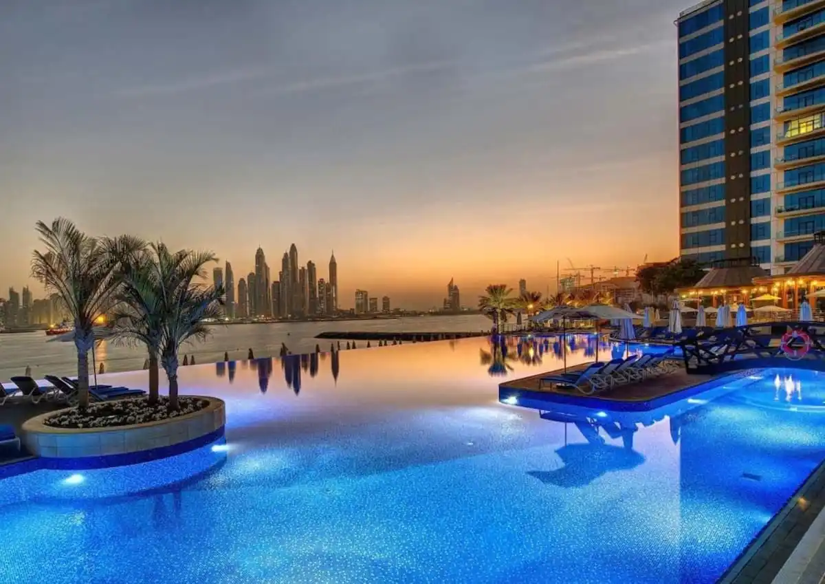 Building pool at a SunnyHomes residence