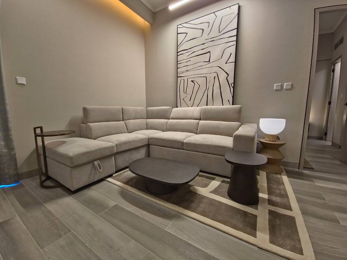 C6J05V | JVC One-Bedroom with Balcony at Concept 7 photo 2